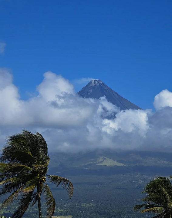 菲律宾马荣火山风景区（马荣火山登山线路）