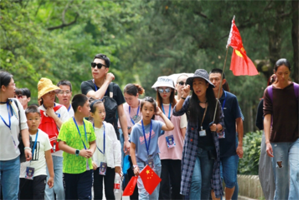 菲律宾中文导游在哪可以找到(要注意什么)